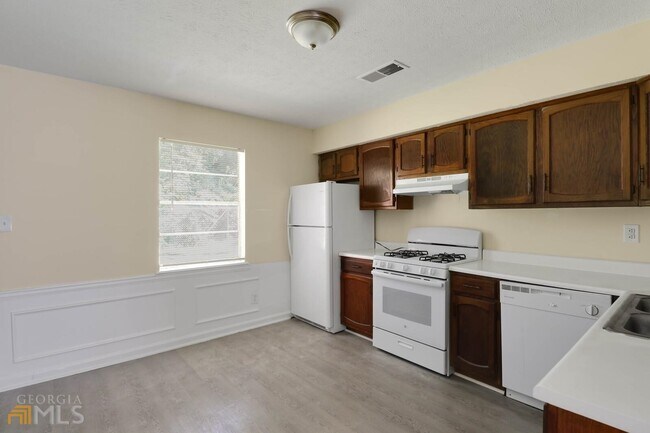 Building Photo - 362 N 19th St