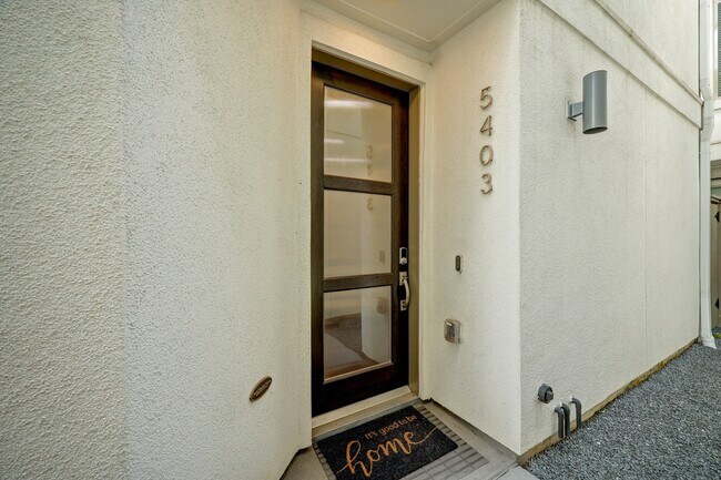 LUXURY ONE APARTMENTS PROPOSED MULTIFAMILY AT 5020 LARKIN ST visual data 5