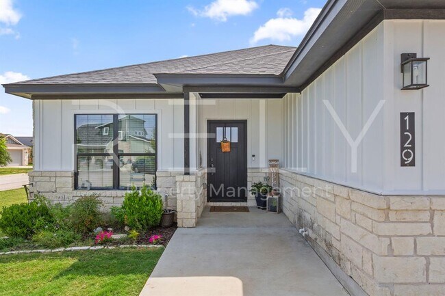 Building Photo - 129 Seattle Slew Dr