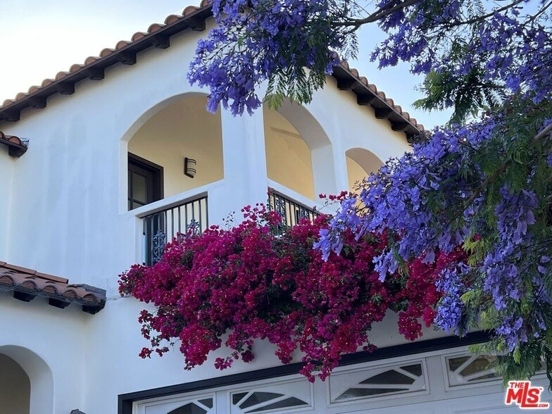 Foto principal - 7917 Westlawn Ave