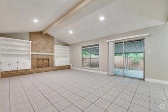 Building Photo - 10307 Rutland Village E