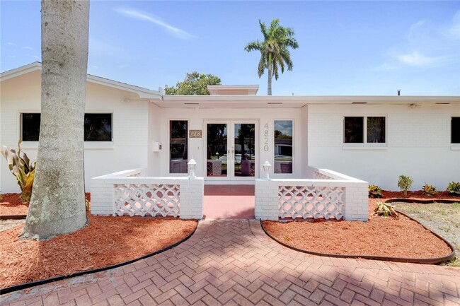 Foto del edificio - 4820 Tyler St