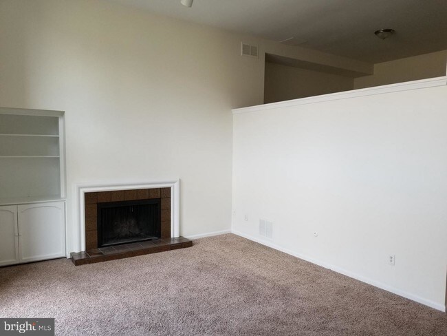 Foto del edificio - 207 Kings Croft Drive