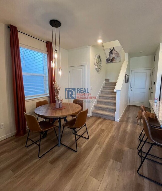 Foto del edificio - 588 Thoroughbred Ln