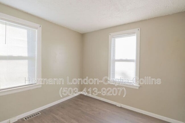 Building Photo - 5733 Albia Terrace