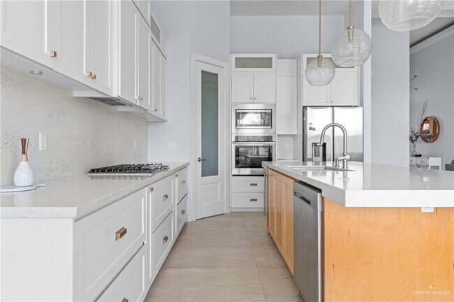 Foto del edificio - 17 6th St