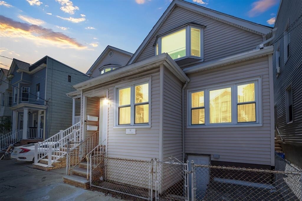 Foto principal - 96 W 18th St