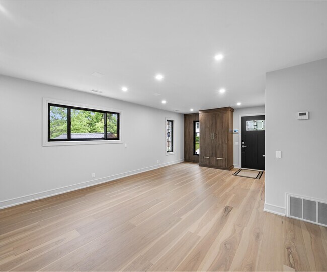 Foto del edificio - 466 East St