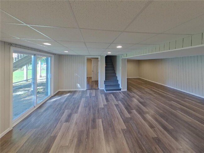 Foto del edificio - 1455 Oakdale Ave