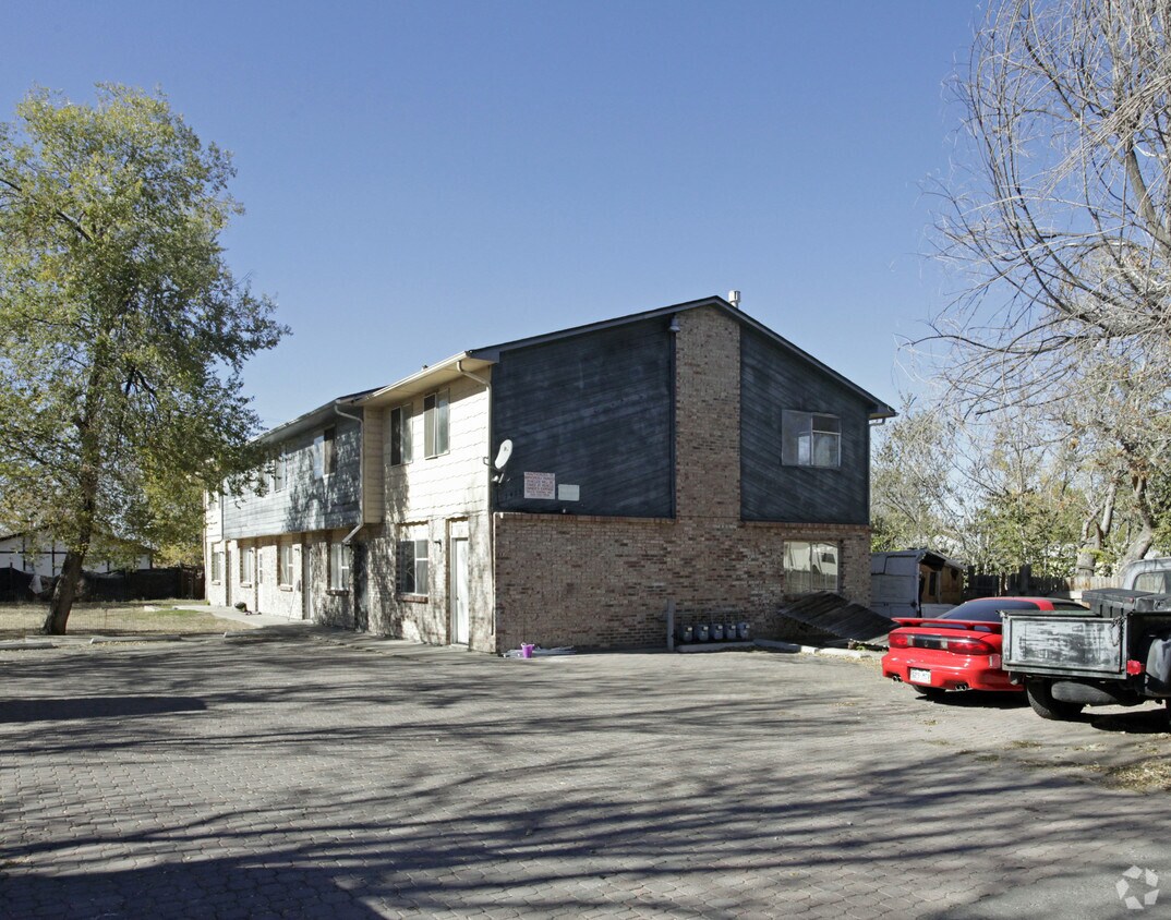 7475 Krameria St, Commerce City, CO 80022 Apartments in Commerce City