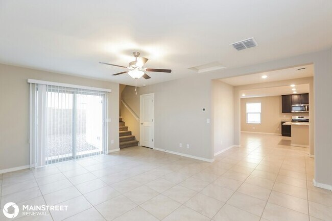 Building Photo - 8235 W Albeniz Pl, Phoenix, AZ 85043