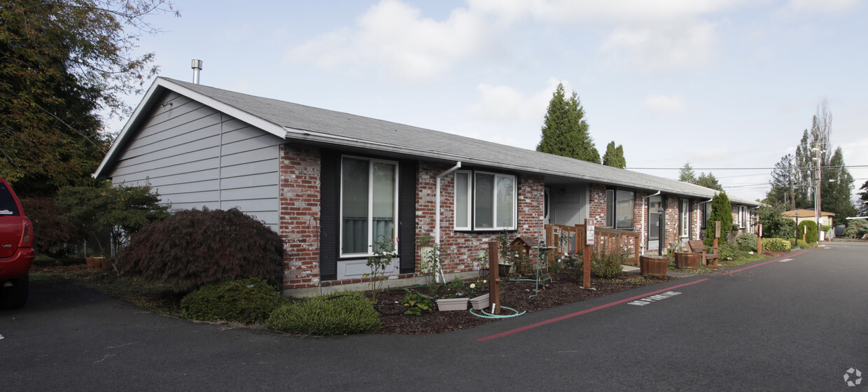 Building Photo - Vera Cruz Apartments