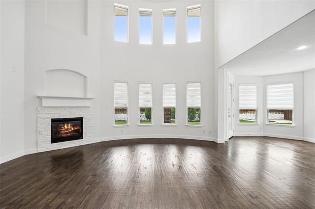 Foto del edificio - 1165 Clearwater Dr