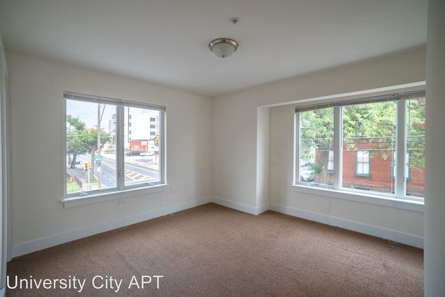 Building Photo - 3 br, 3 bath Apartment - 441 N 32nd St