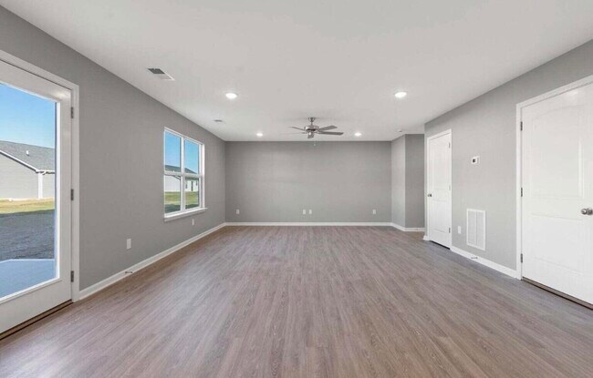 Building Photo - 8113 Driftwood Lp