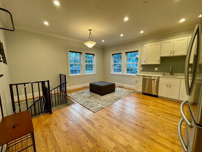 Building Photo - 304 Neponset Ave