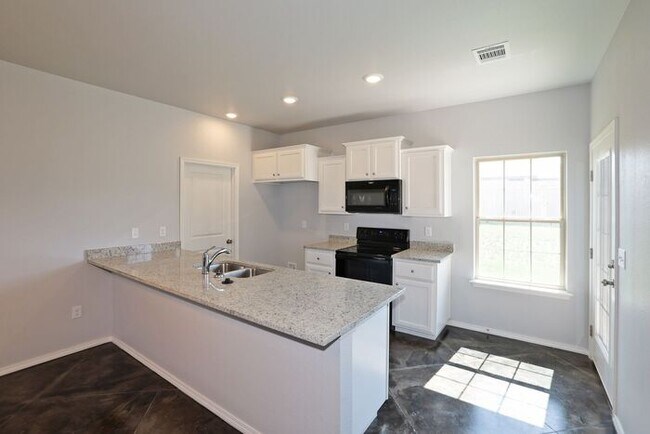 Building Photo - 4907 Ratliff St