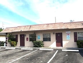 Building Photo - 4130 NW 31st Terrace