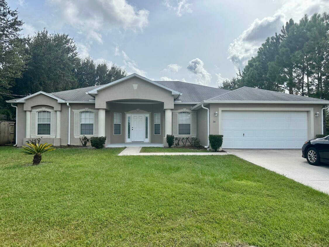 Primary Photo - 26 La Mancha Dr