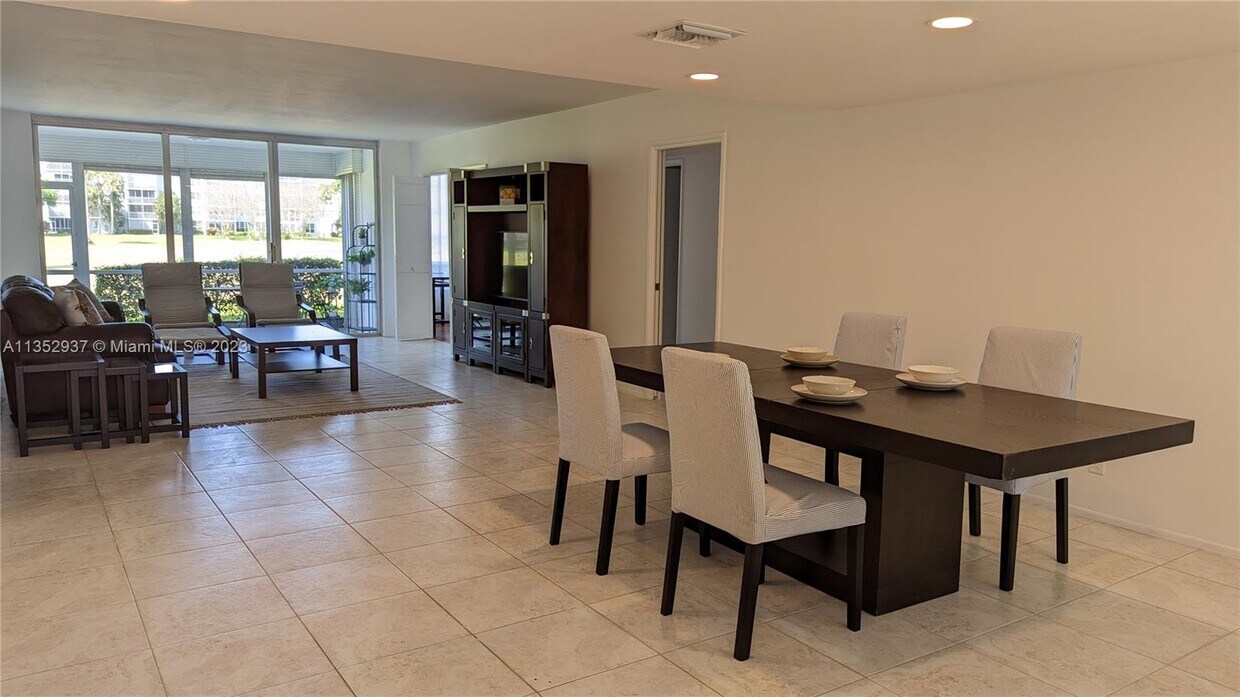 903 Cypress Terrace Unit 103, Pompano Beach, FL 33069 Condo for Rent