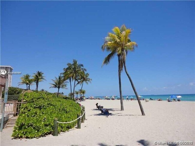 Foto del edificio - 1401 S Ocean Dr