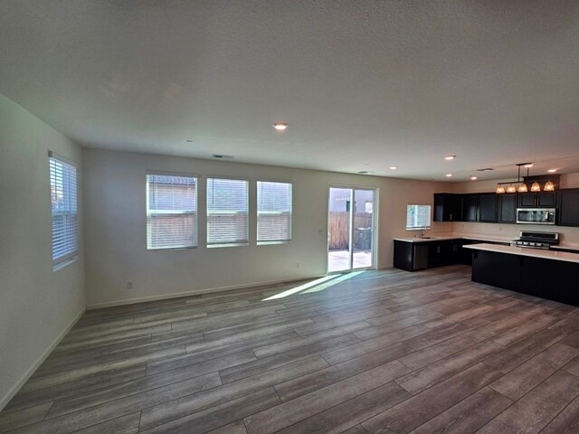 Building Photo - 3100 Longboat Key Way