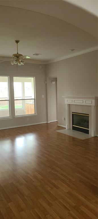 Building Photo - 13910 White Oak Springs Dr