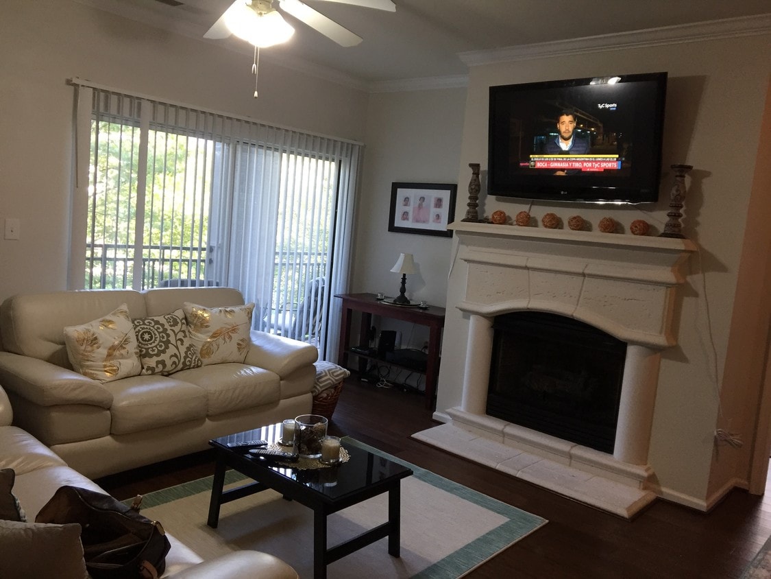 Primary Photo - 4415 Weatherington Ln