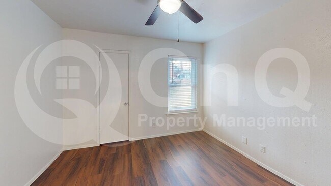 Foto del edificio - 410 Bryan St