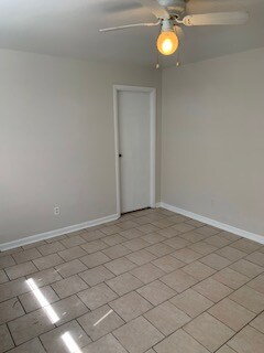 Foto del edificio - 947 Grand Ave