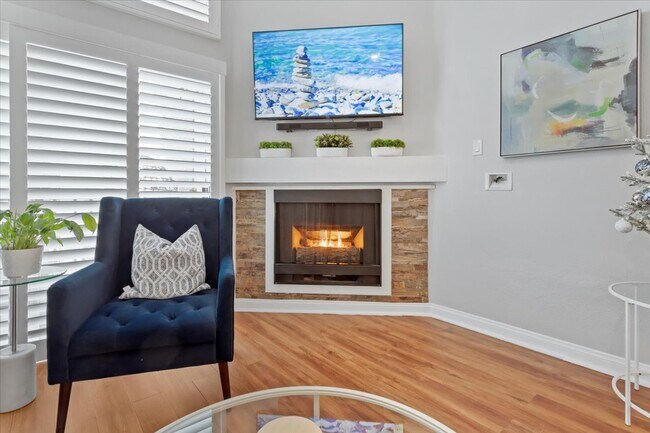 Beautiful Fireplace - 5515 Canoga Ave