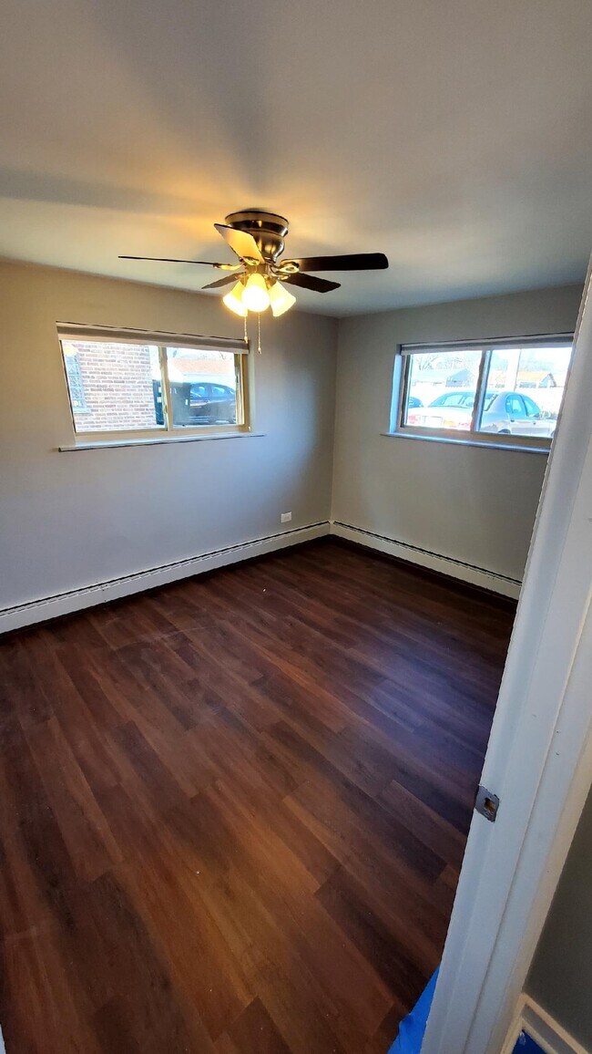 8608 47th St Unit 1N GD, Lyons, IL 60534 8608 47th St Lyons, IL