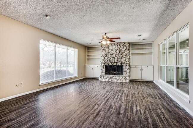 Foto del edificio - 3204 Overton Park Dr W