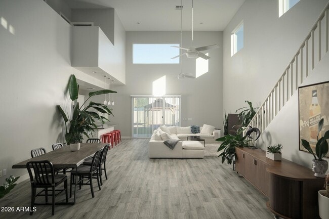 Foto del edificio - 2821 N 28th Pl