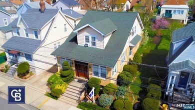 Building Photo - 88 Shaler Ave