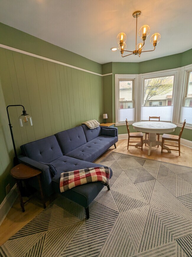 Foto del edificio - 241 Spring St