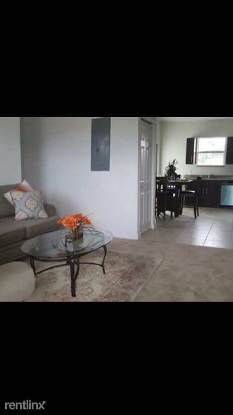 Foto del edificio - 2 br, 2 bath  - Lake Park Manor