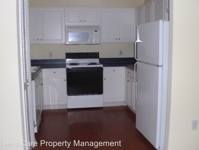 Building Photo - 3 br, 2.5 bath House - 1247 Madeira Key Way