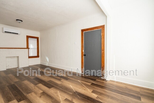 Foto del edificio - 423 N Emporia Ave