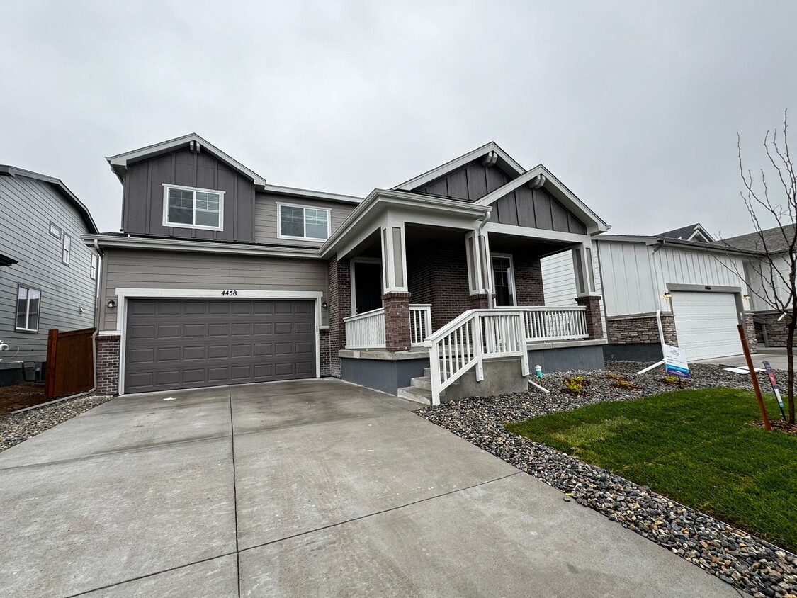 Primary Photo - Brand New, Beautiful House in Timnath Lakes!