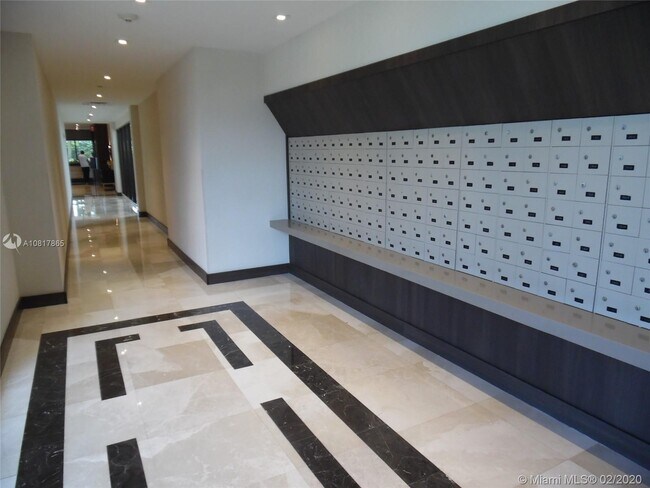 Foto del edificio - 20505 E Country Club Dr