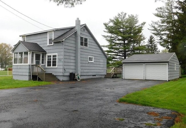 Building Photo - 7801 Morgan Rd