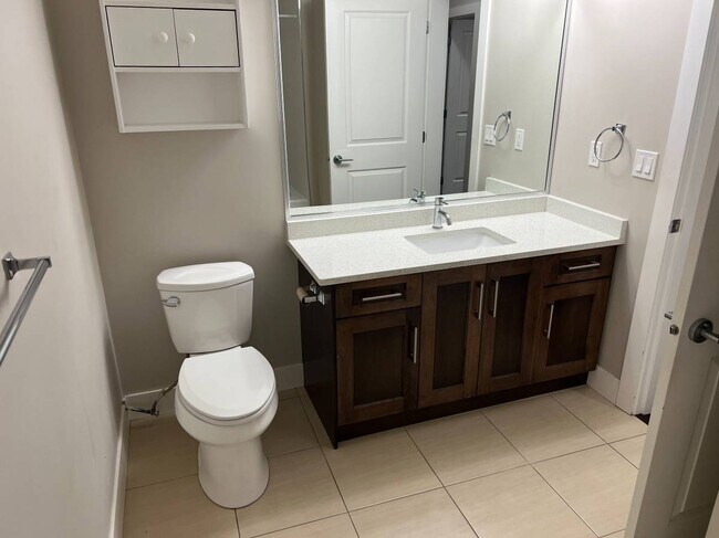 Photo du bâtiment - 25482 Godwin Dr