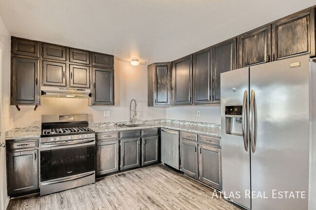 Foto del edificio - 11446 Cook Ct