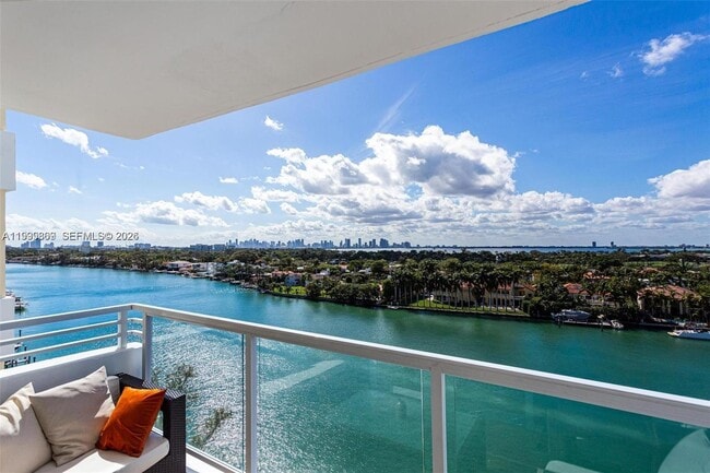 Building Photo - 5600 Collins Ave