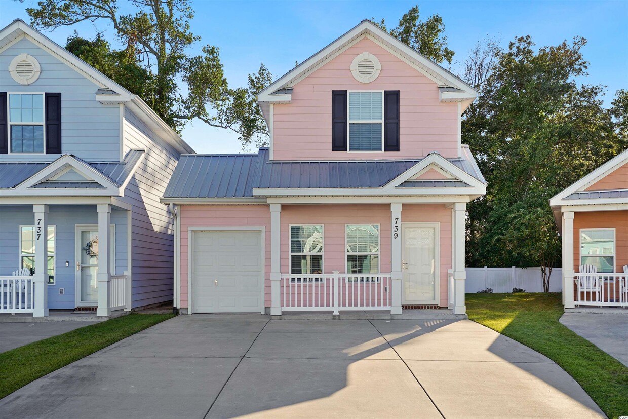 Primary Photo - 739 Shell Creek Cir
