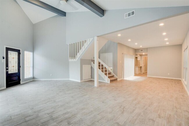 Building Photo - 12625 Memorial Dr