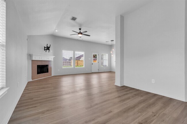 Building Photo - 509 Ford Ave