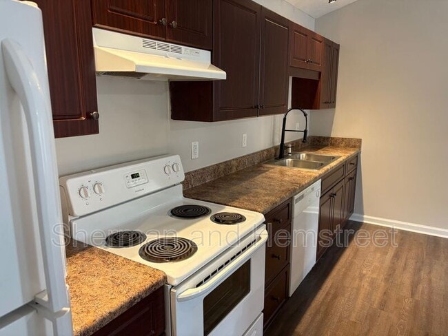 Building Photo - 3501 London Ct SW