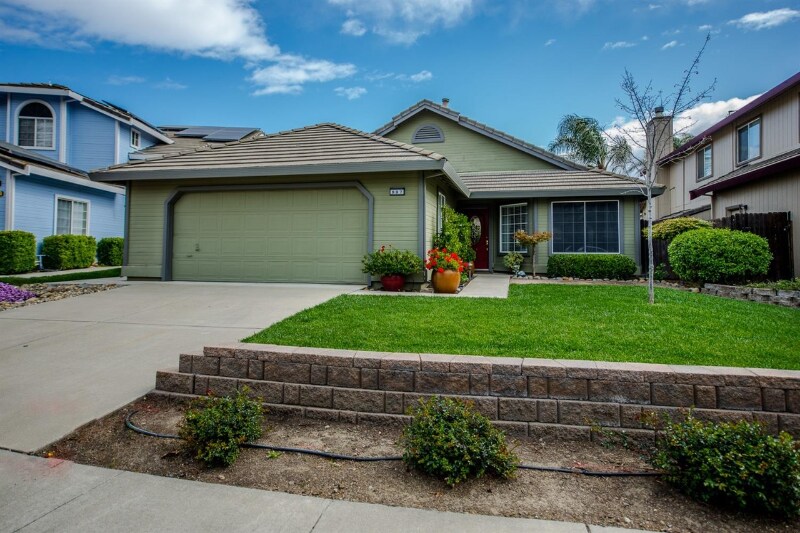 Foto principal - 987 Lexington Way
